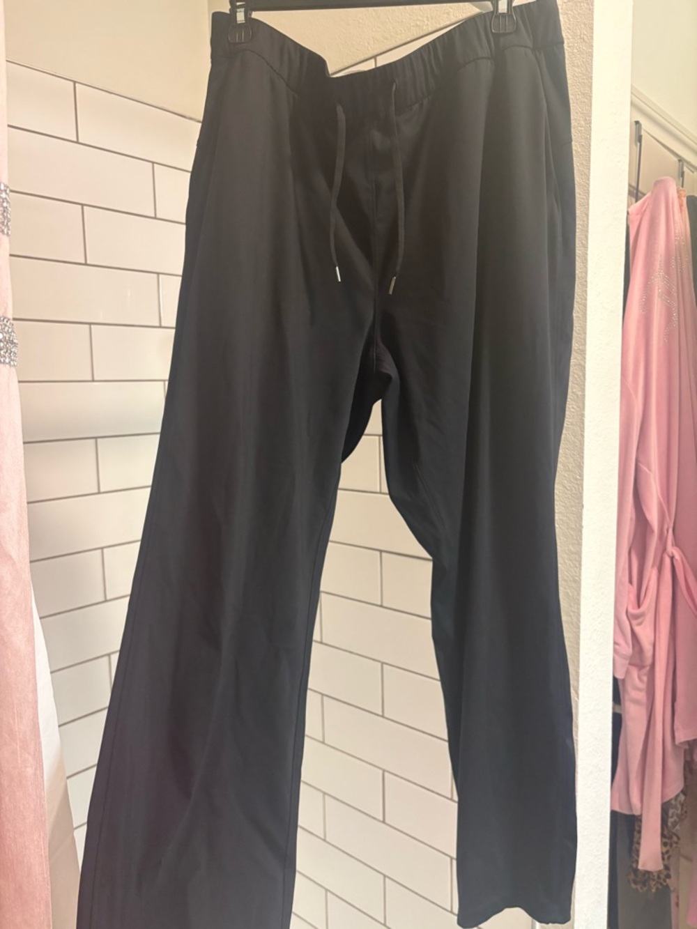 Women’s  Black Drawstring jogger active Pants